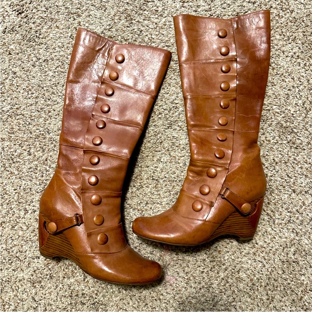 Miz Mooz Brown Heeled Boots